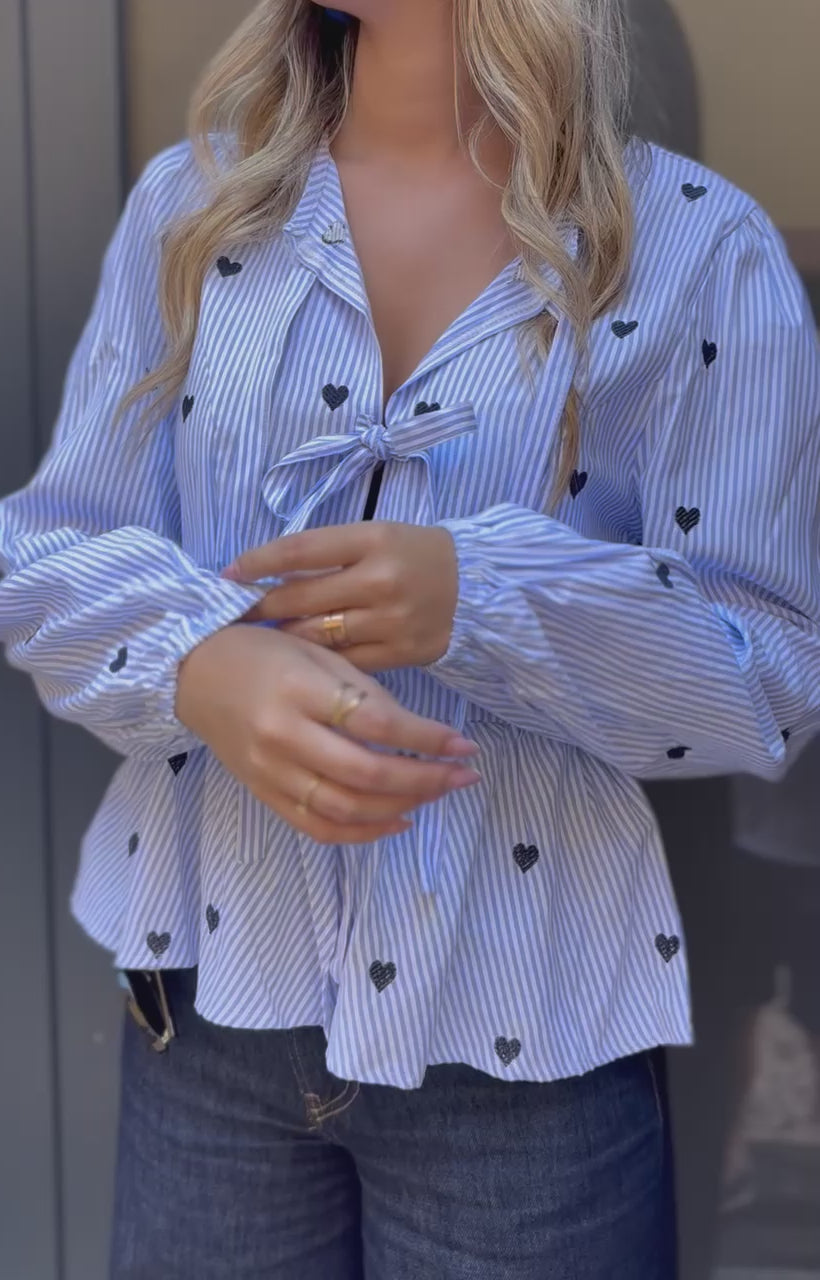 Camisa Corações